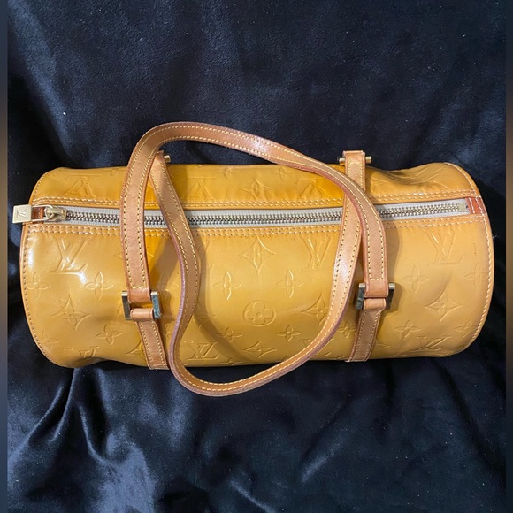 Louis Vuitton Vernis Yellow Bedford Papillon Handbag - Picture 1 of 10